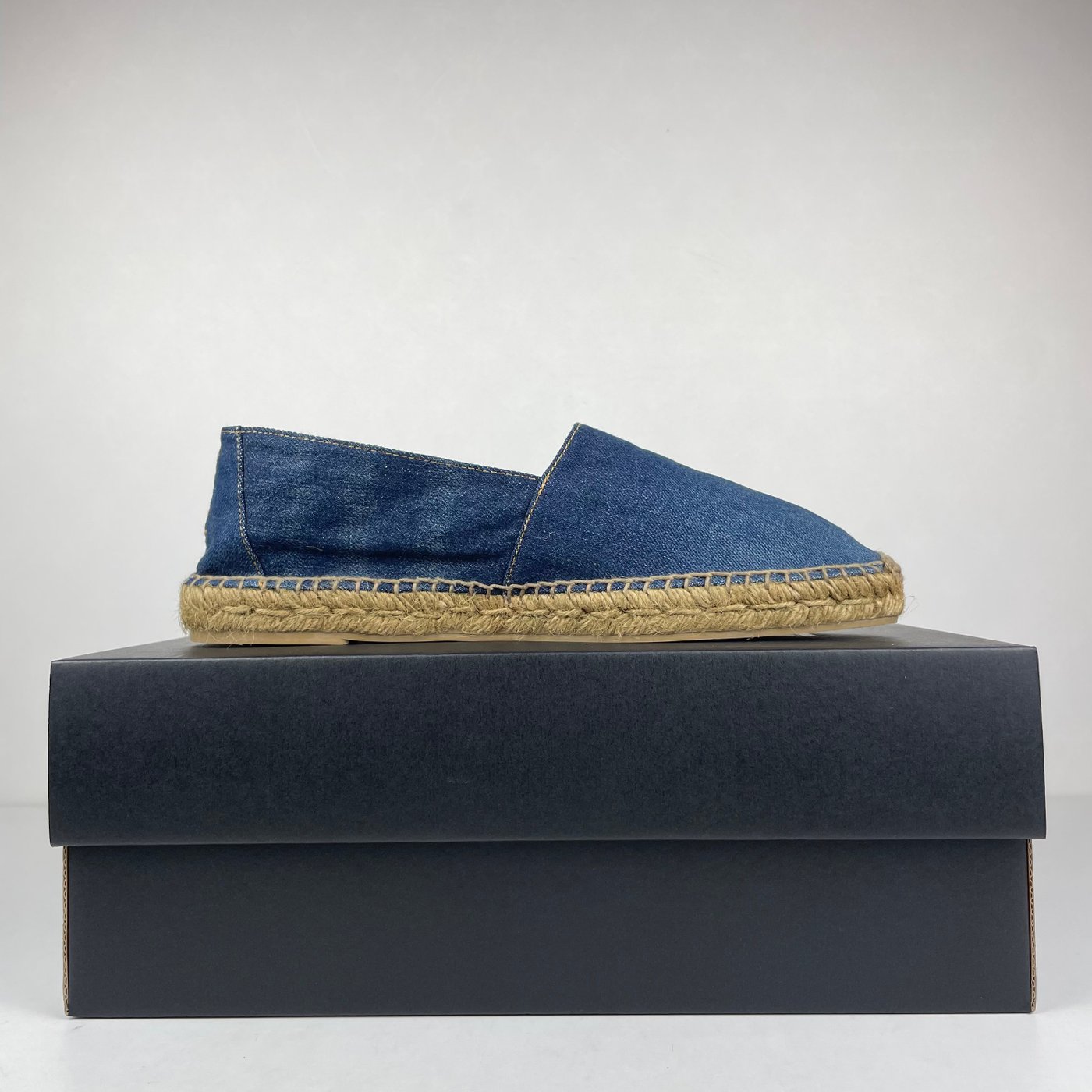 Yves Saint Laurent logo-embroidered denim espadrilles