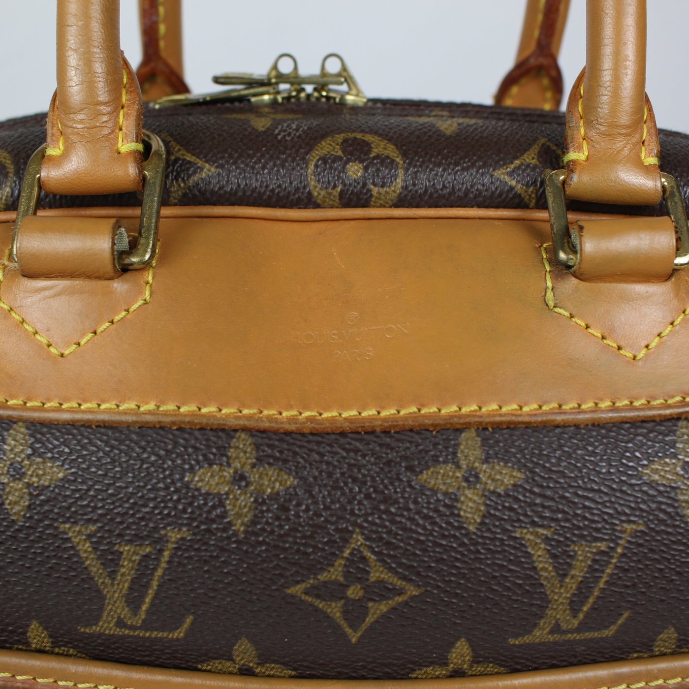 Louis Vuitton Monogram Canvas Deauville Travel Hand Bag