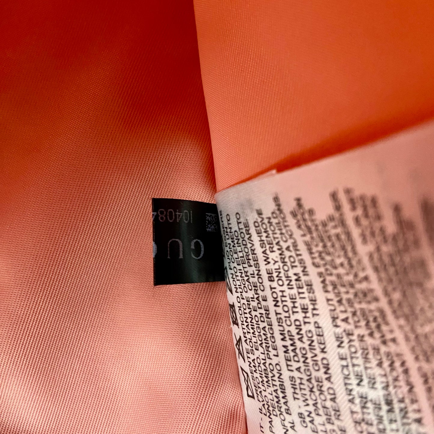 Authentic Gucci x The Jetsons GG Supreme Canvas Tote Bag - Handbag