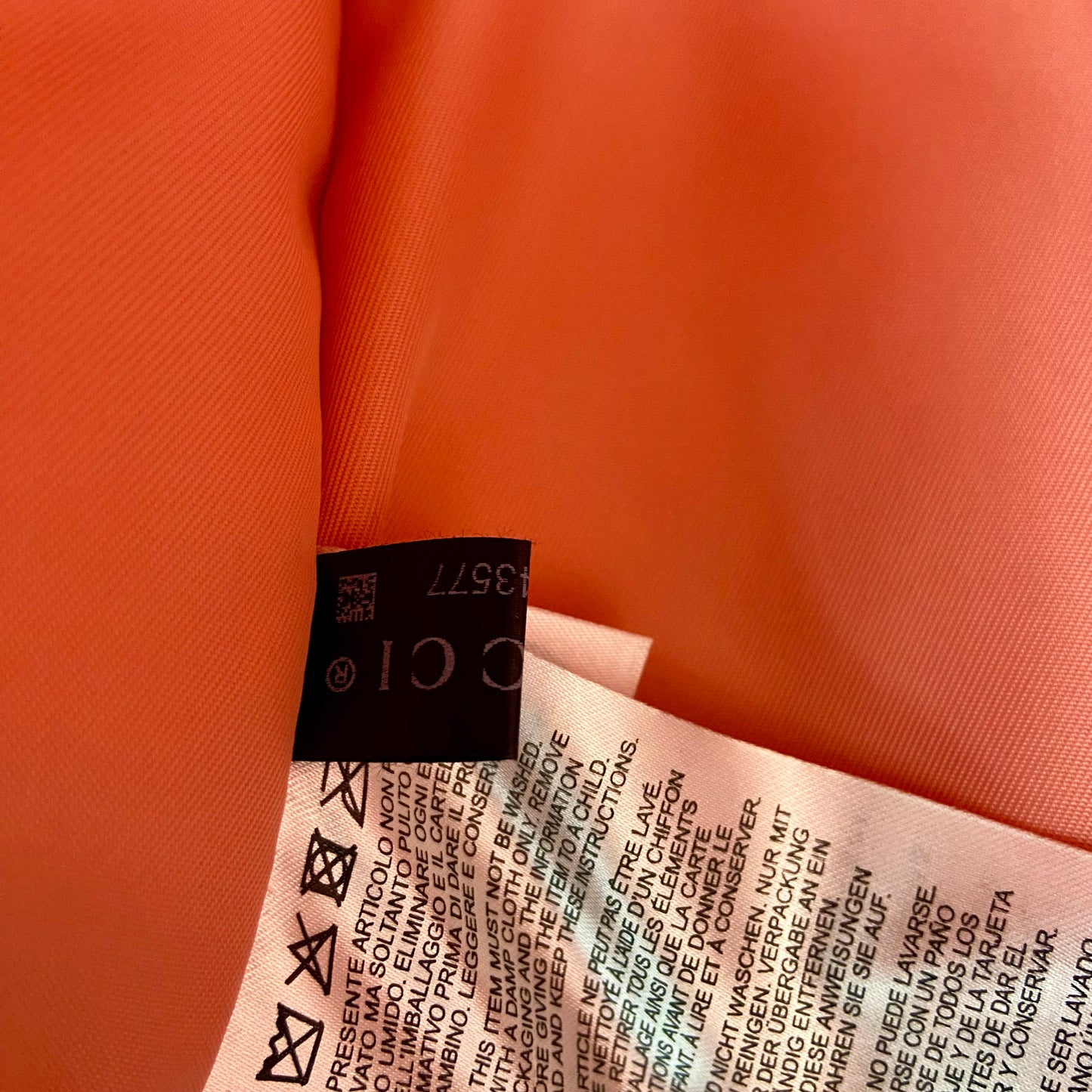 Authentic Gucci x The Jetsons GG Supreme Canvas Tote Bag - Handbag