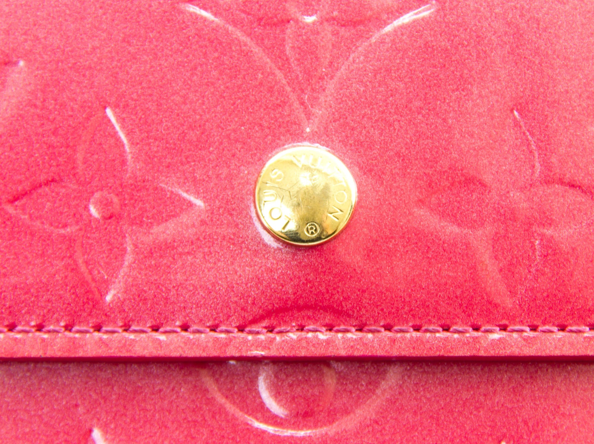 AUTHENTIC LOUIS VUITTON Vernis Red Patent Leather Double Snap Wallet