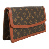 Authentic Louis Vuitton Monogram Pochette Dame 26