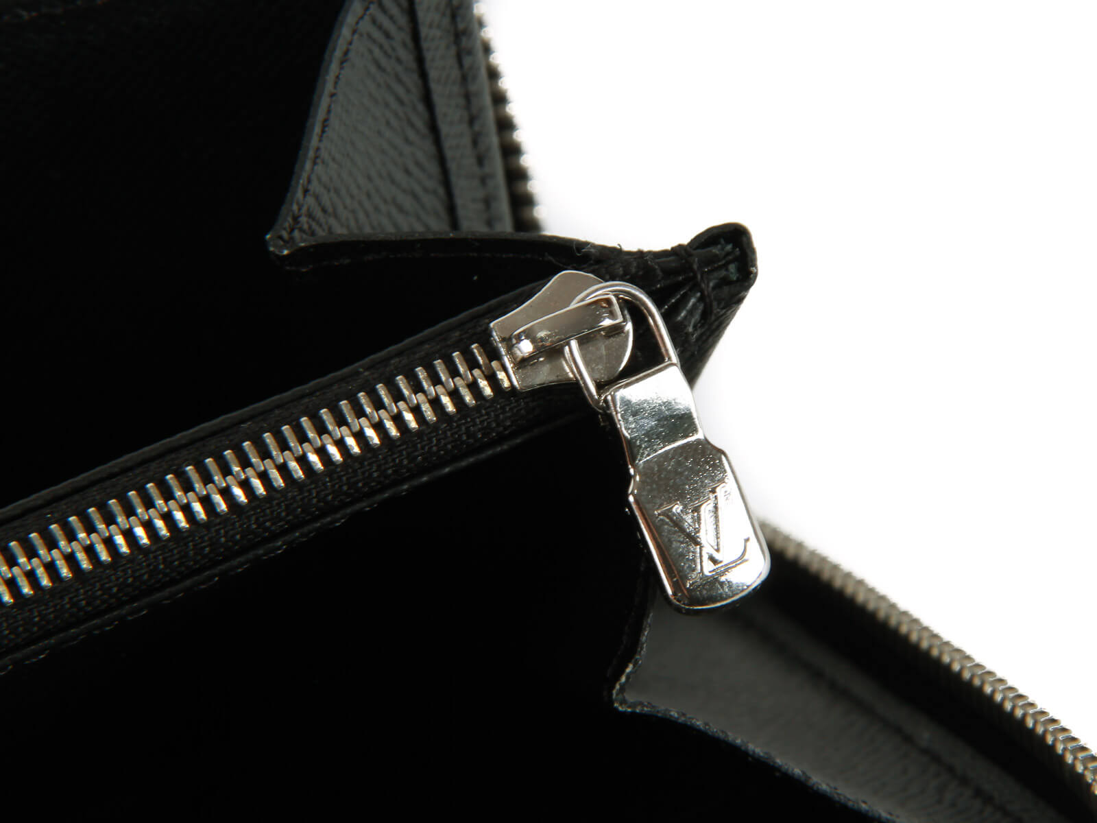 Louis Vuitton - Zippy Organizer ($875) - avail in monogram, damier, blk  damier, white…