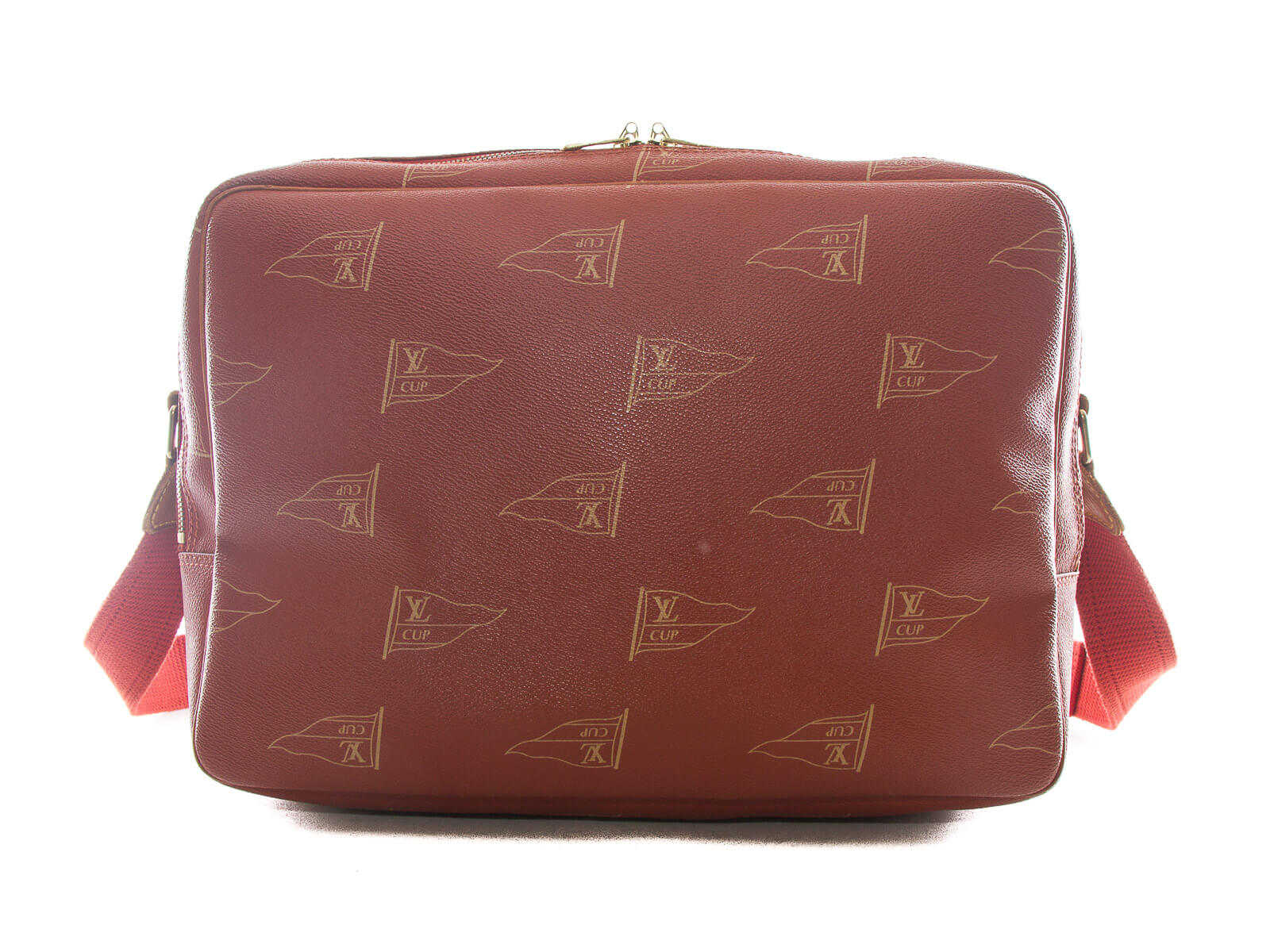 Louis Vuitton 1995 Red Monogram LV America Cup Calvi Messenger Crossbod Bag