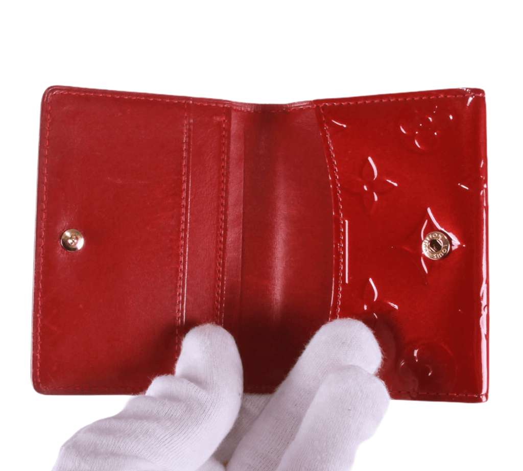 Authentic Louis Vuitton red Monogram Vernis Ludlow Coin Purse