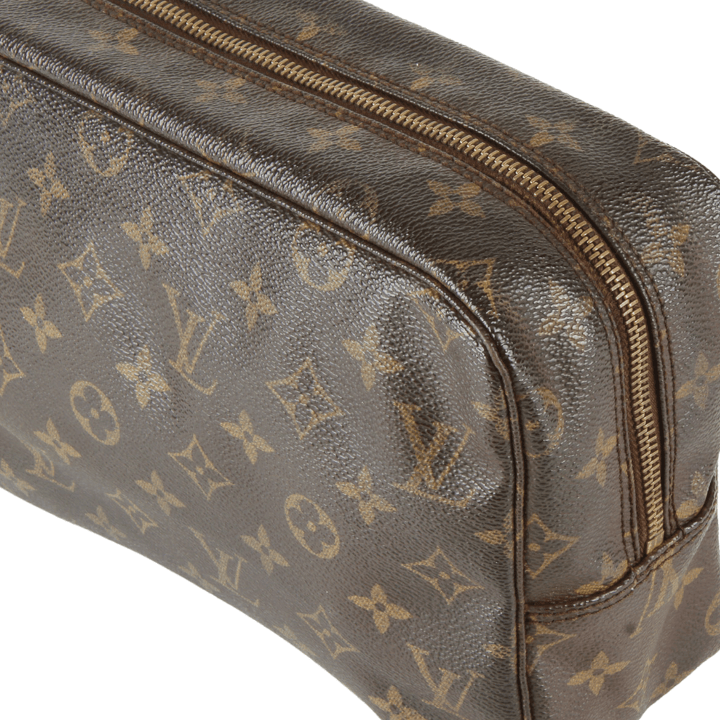 Authentic Louis Vuitton monogram Trousse Toilette 28 cosmetics bag