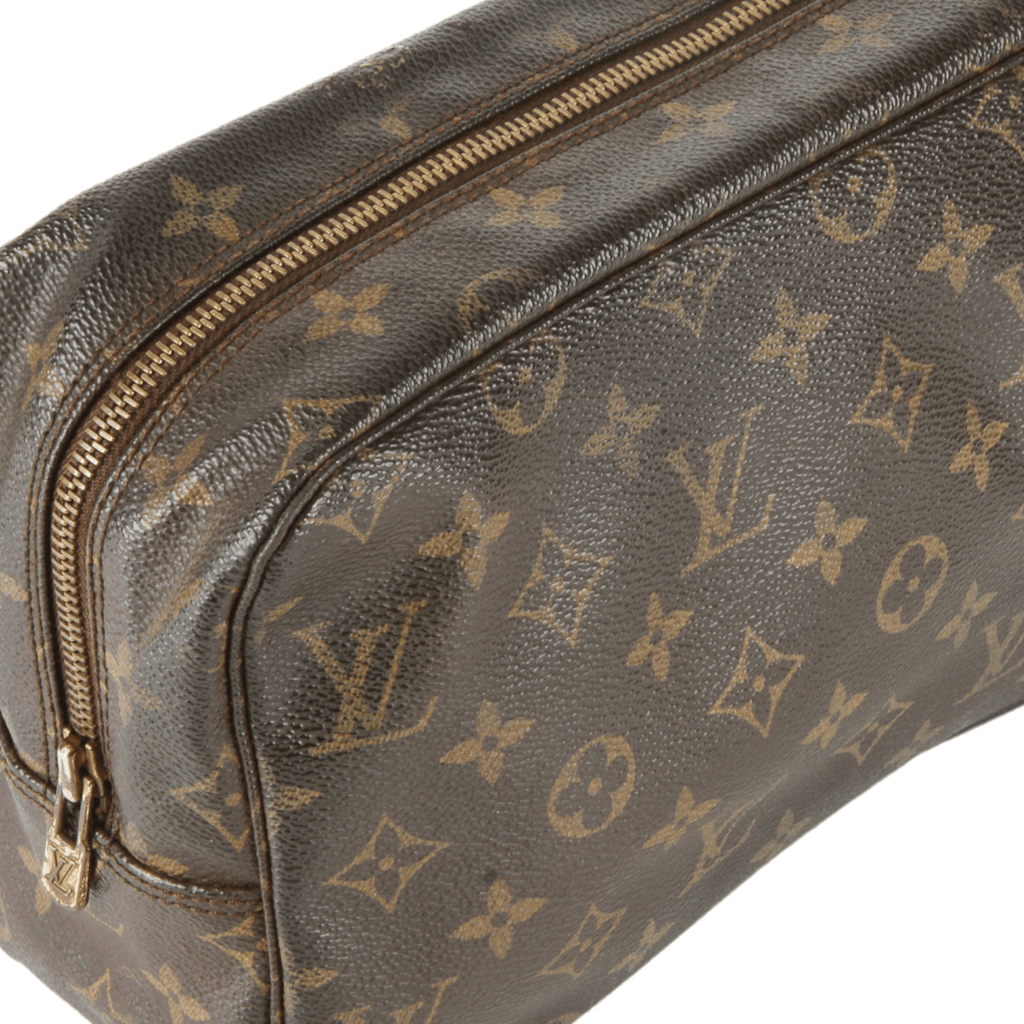 Authentic Louis Vuitton monogram Trousse Toilette 28 cosmetics bag