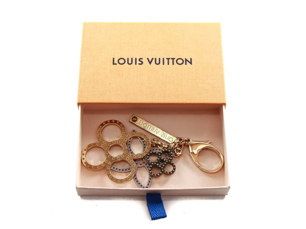 Authentic Louis Vuitton Louis Vuitton Bijoux Sac Tapage Charm M65090