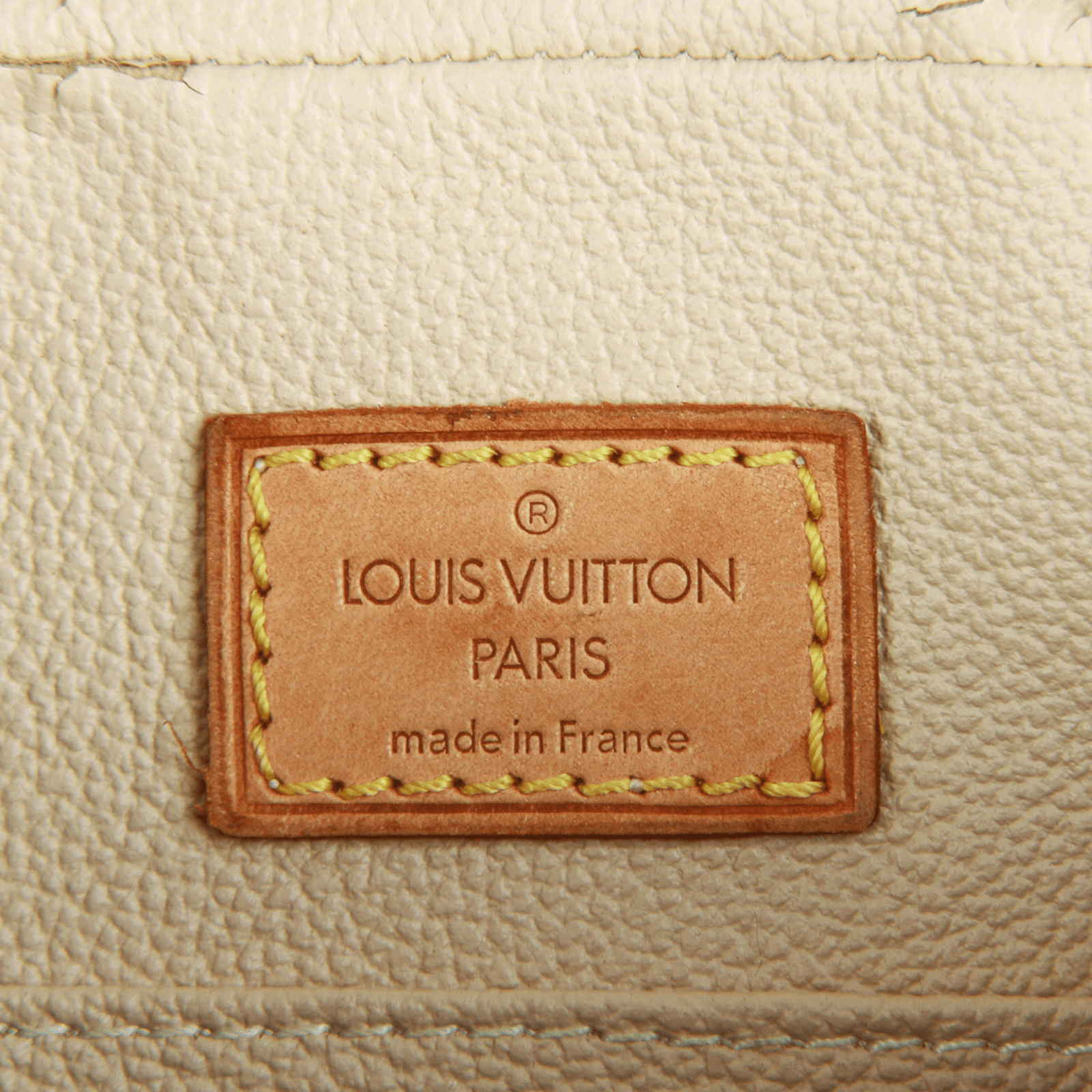 LOUIS VUITTON Monogram Trousse Demi Ronde Cosmetic Pouch M47520 LV Auth  am3132 Cloth ref.659826 - Joli Closet