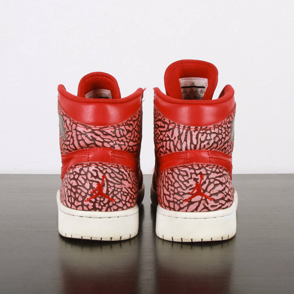 NIKE Jordan 1 Retro Red Elephant Print