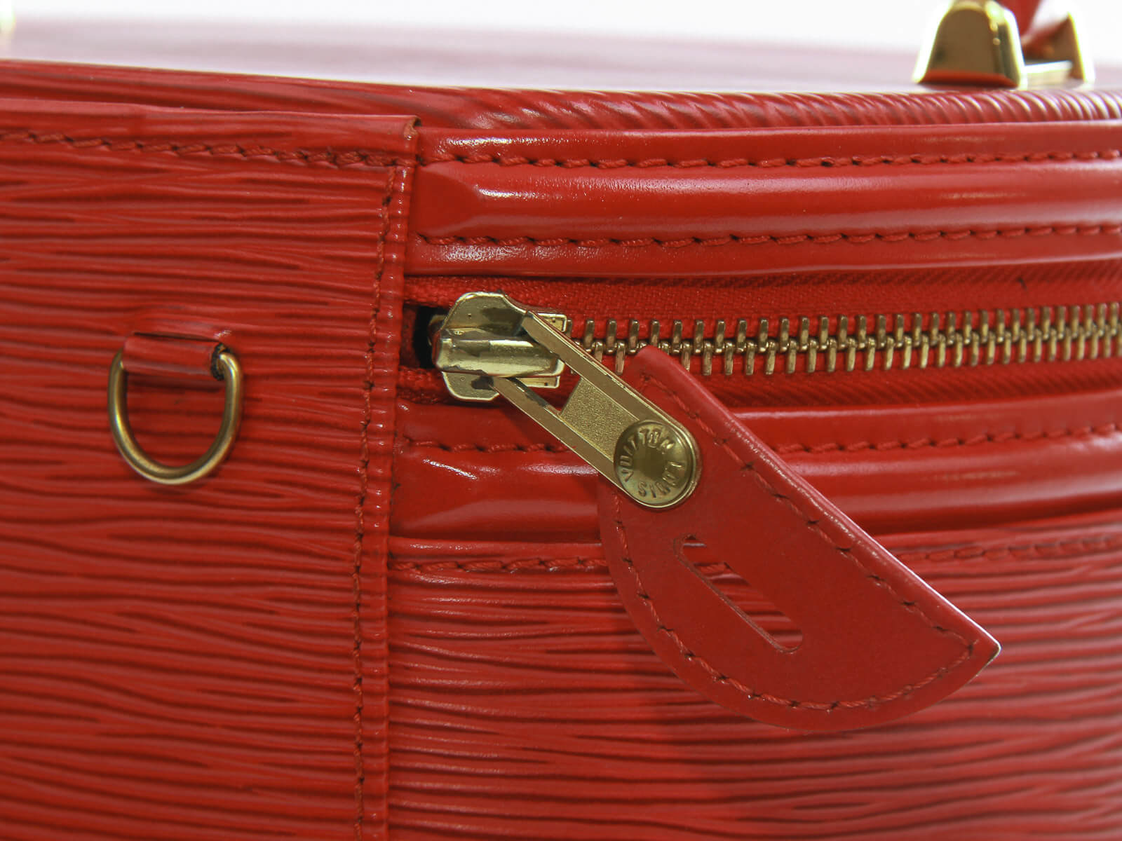 Louis Vuitton Epi Cannes Vanity Bag – VLUXE Vault