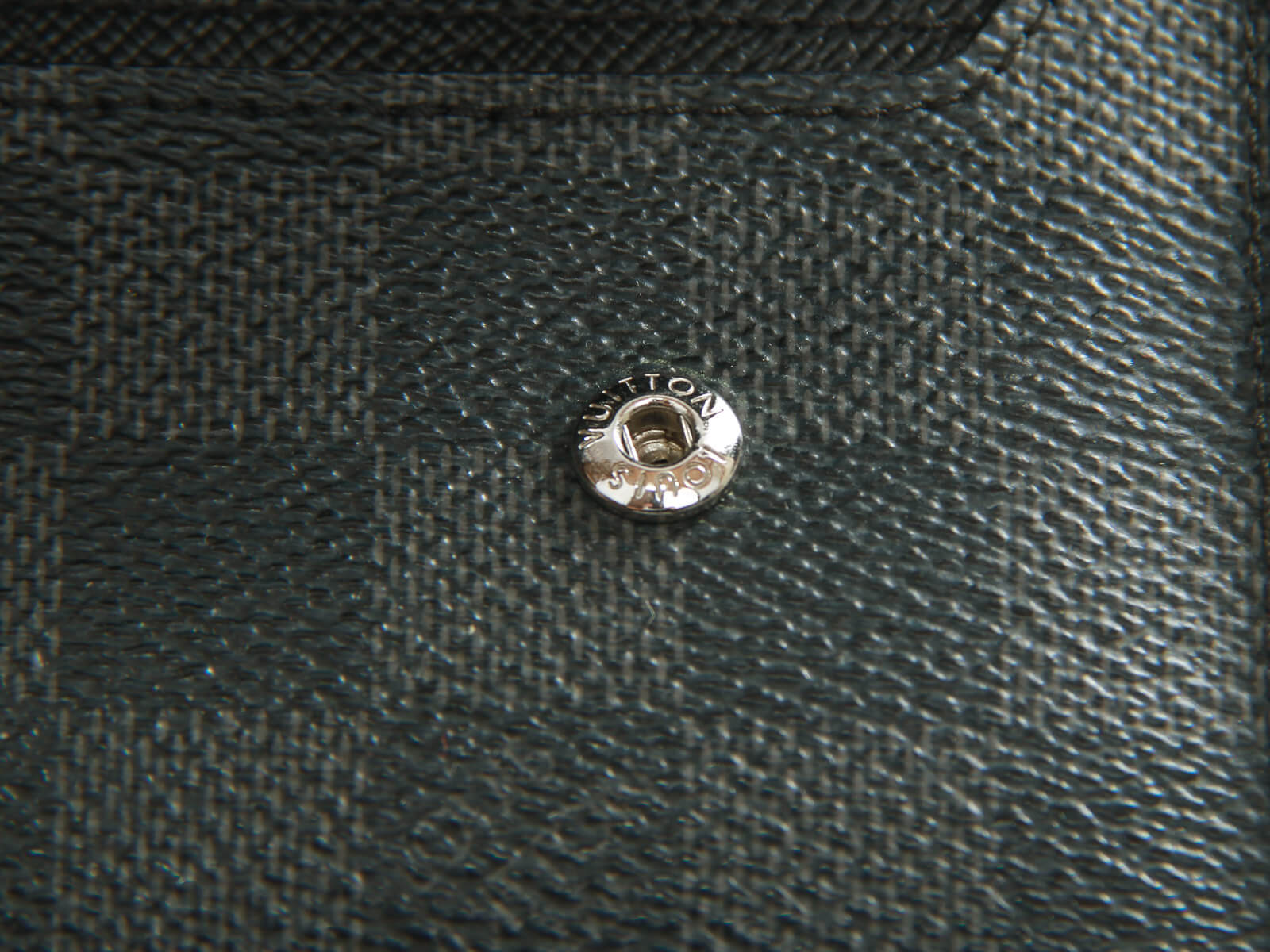 Louis-Vuitton-Monogram-Damier-Radrow-Bifold-Wallet-N62925 – dct-ep_vintage  luxury Store