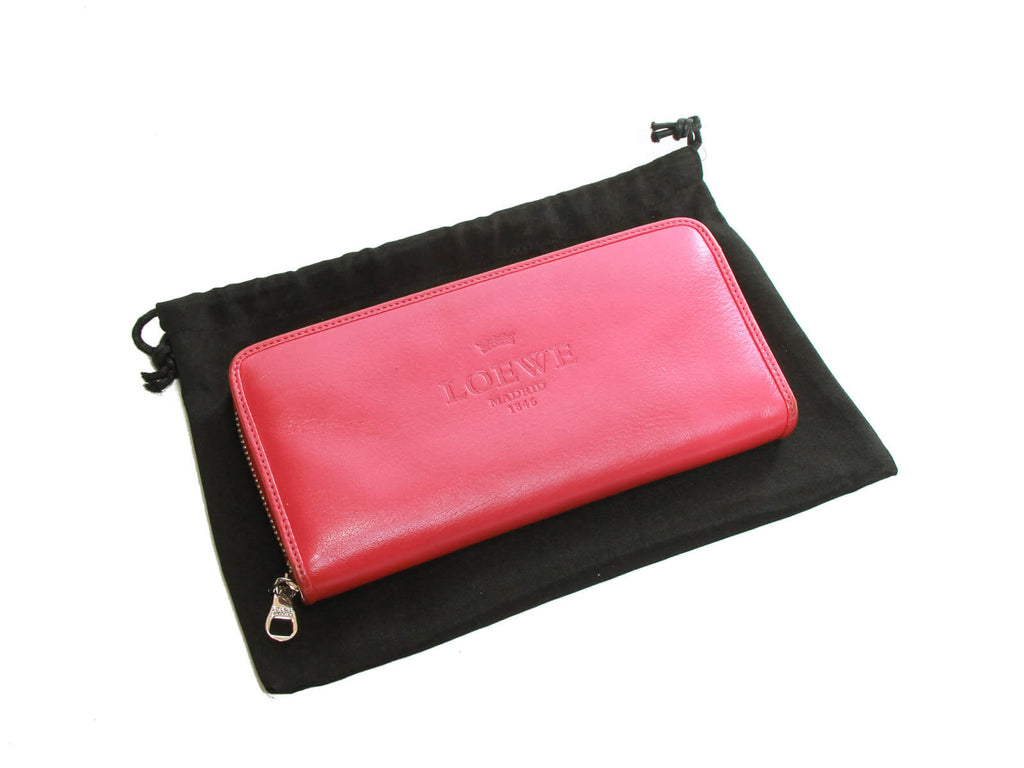 Authentic Loewe Billetero Magenta zip around wallet