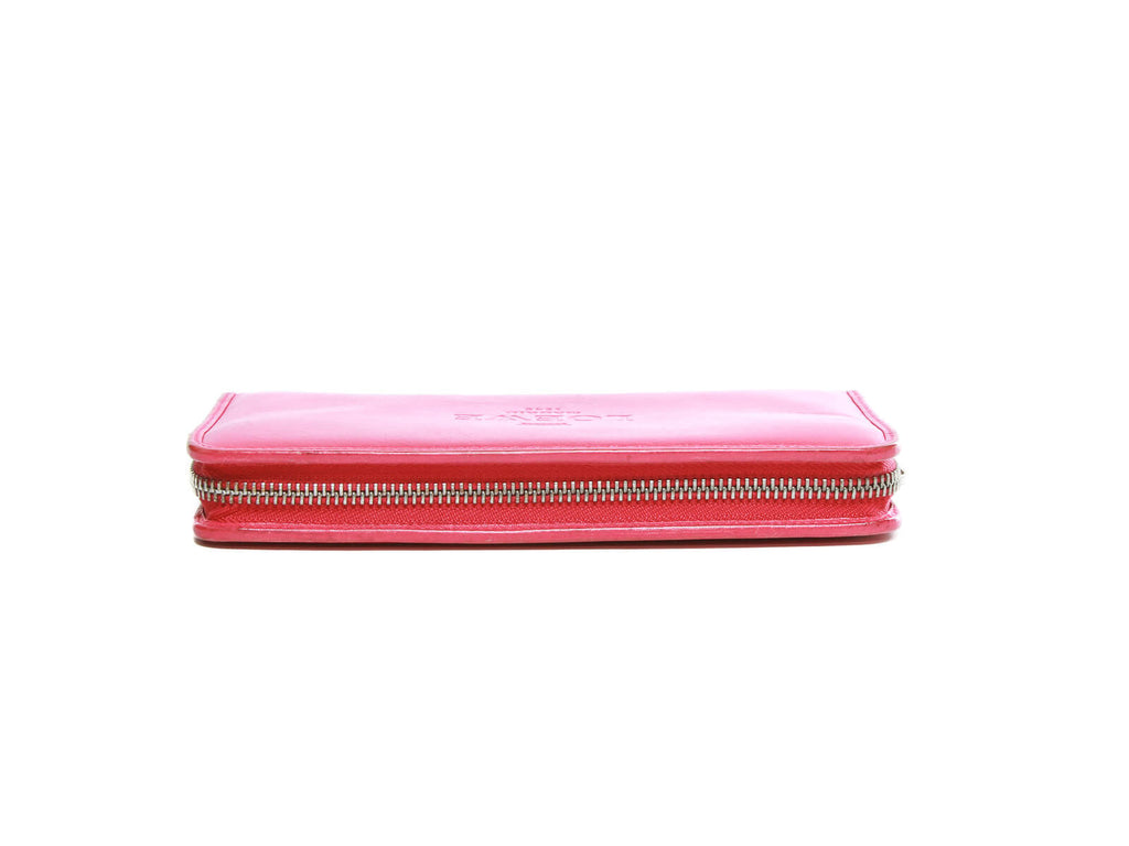 Authentic Loewe Billetero Magenta zip around wallet