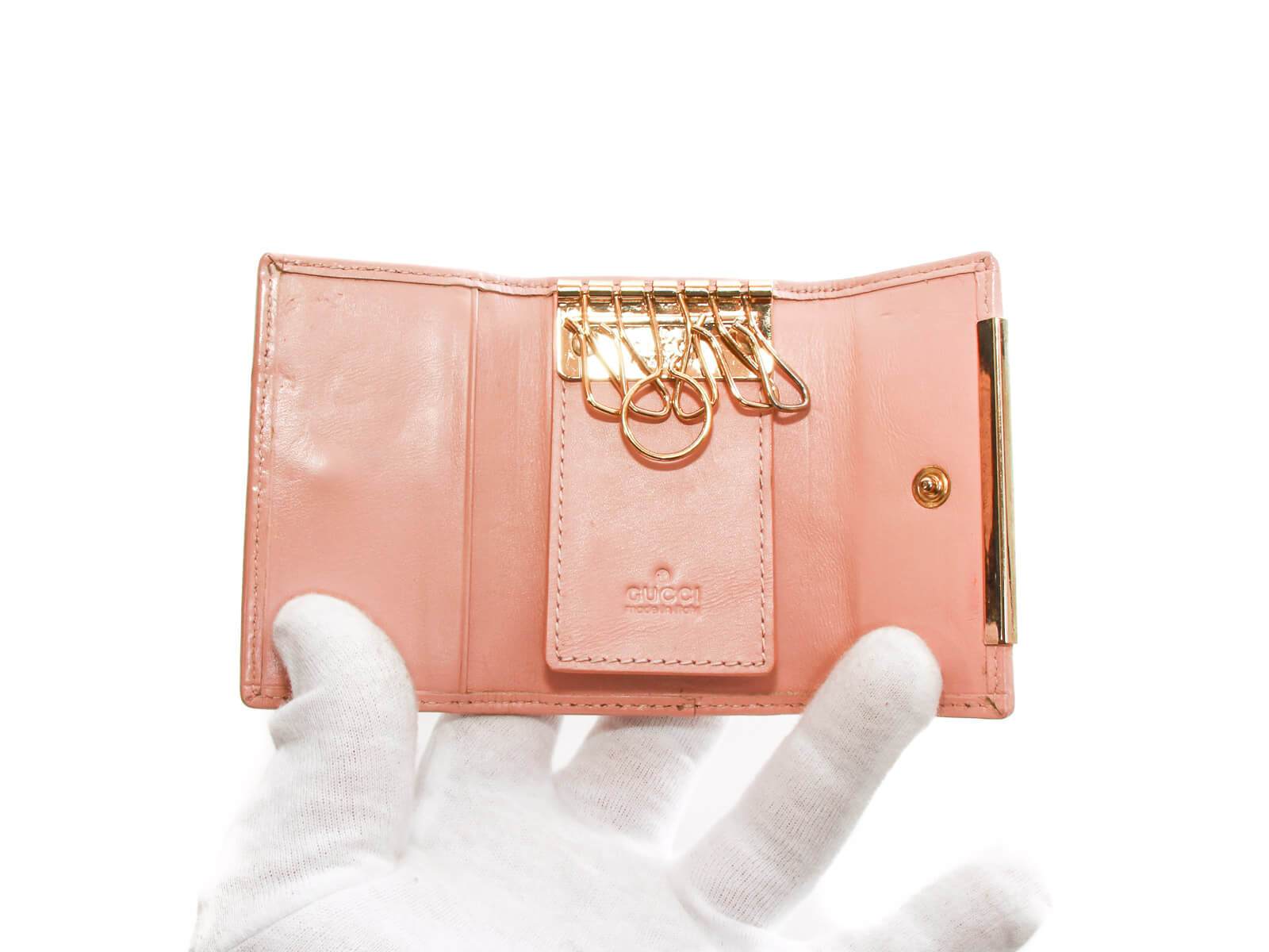 Gucci D Ring Key Case Blooms GG Pink/Brown in Coated Canvas with