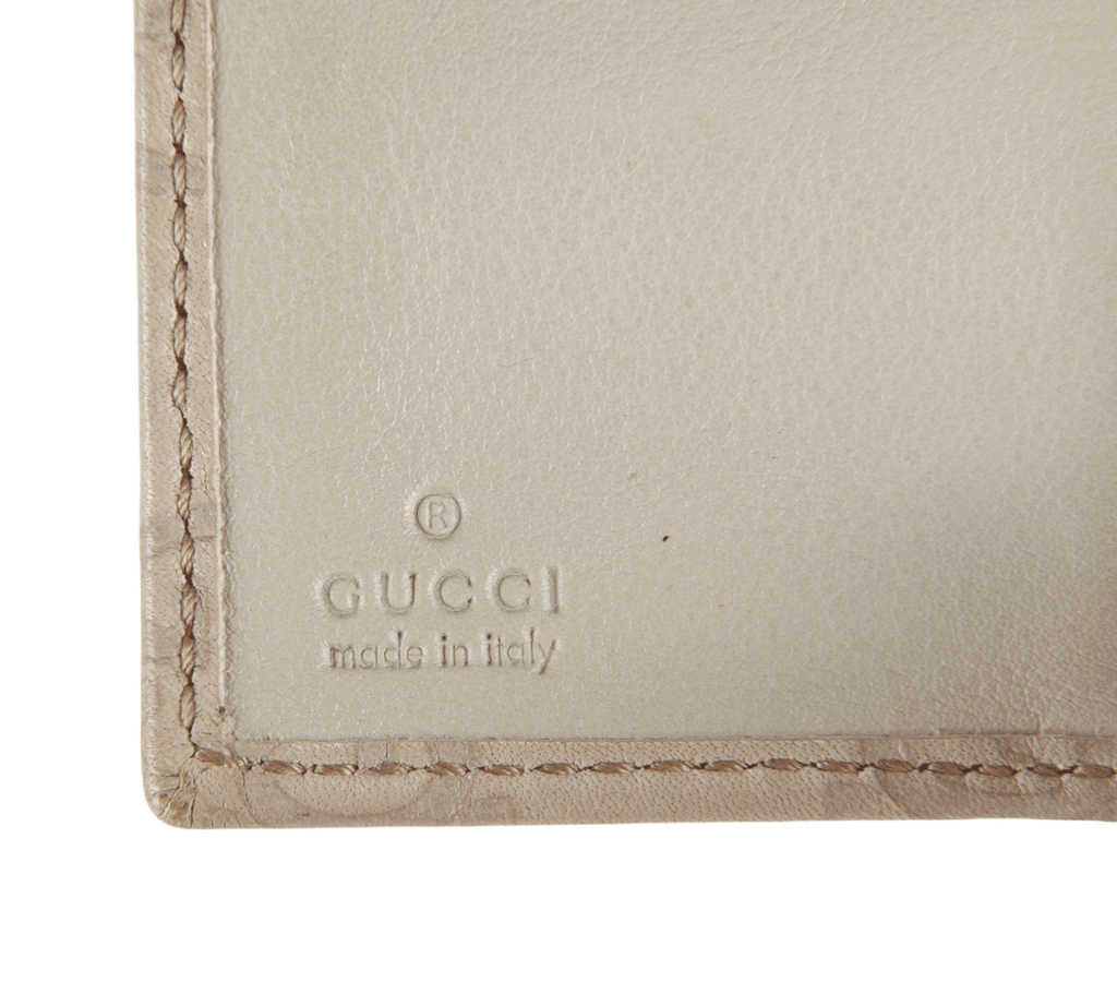 Authentic Gucci Heart logo card case monogram leather