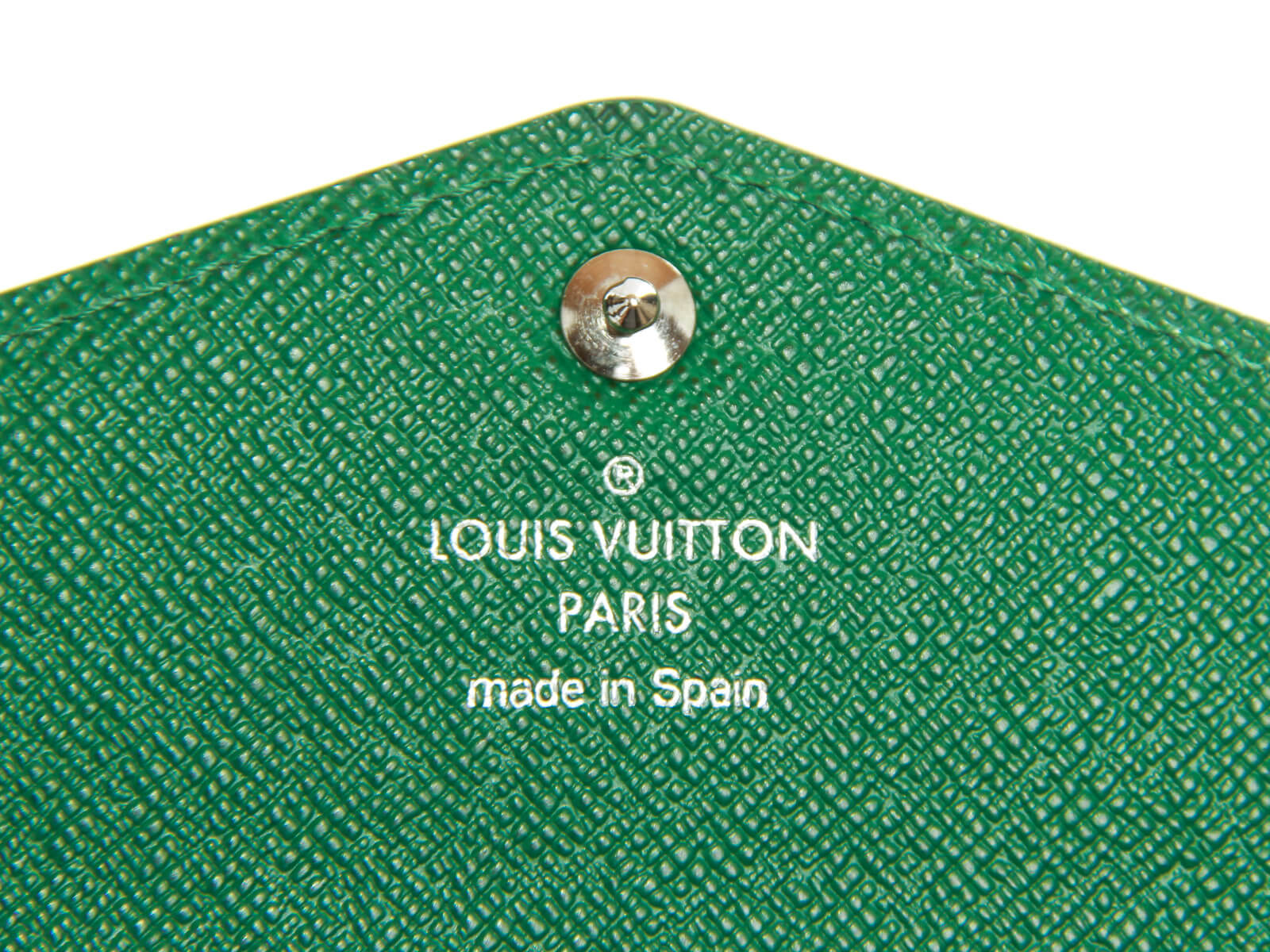 ⛔SOLD⛔Louis Vuitton Green Epi Checkbook Wallet