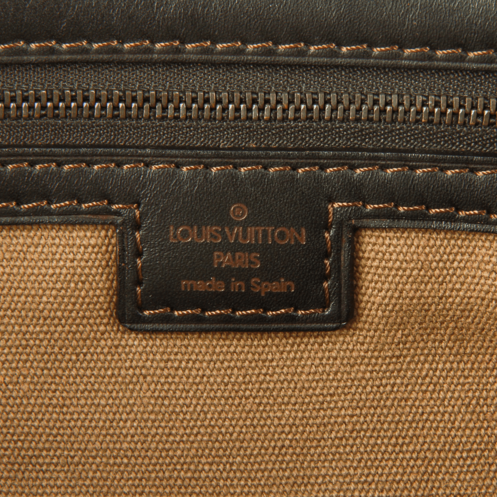 Authenticated Used Louis Vuitton Omaha Brown Utah M92994 Leather VI0047 LOUIS  VUITTON Shoulder Bag Flap PC Men's 