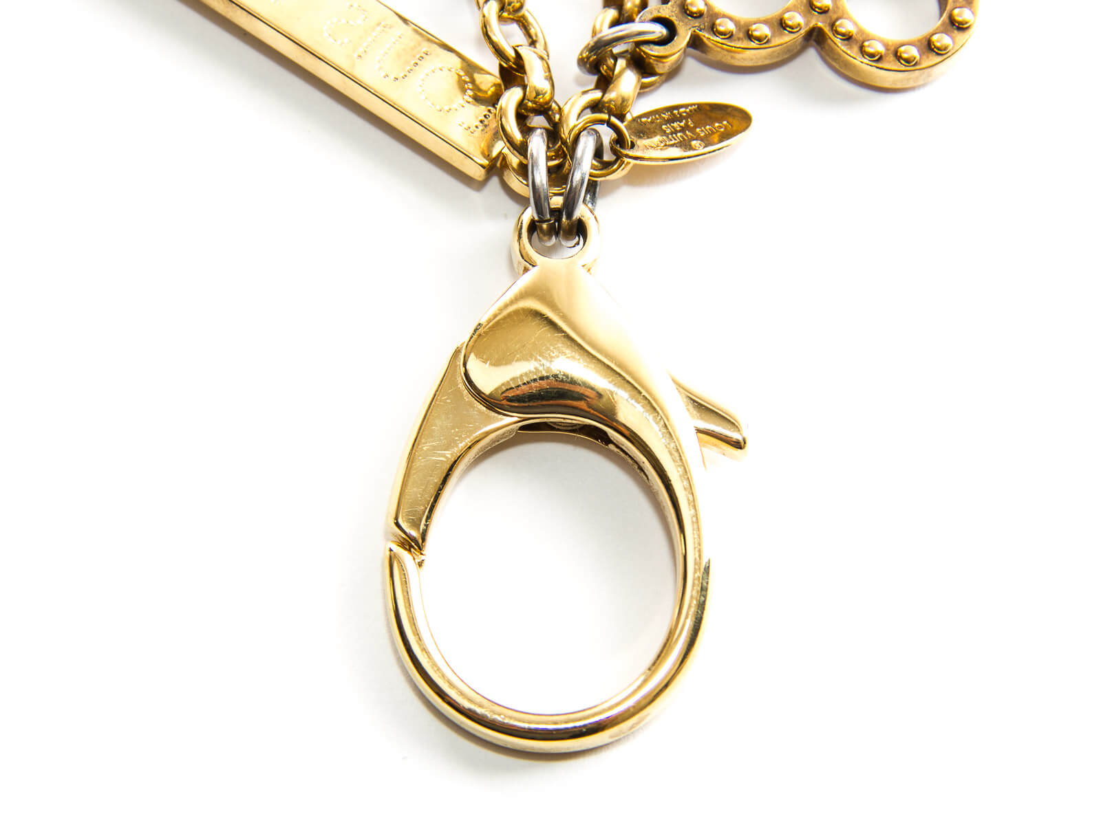 Louis Vuitton Gold Bijoux Sac Tapage Bag Charm Golden Metal ref.878790 -  Joli Closet