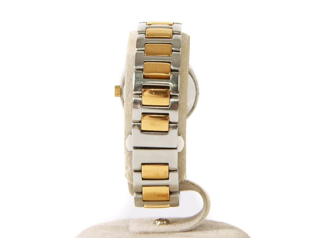 Authentic Gucci 8900L gold-tone stainless Bracelet Watch